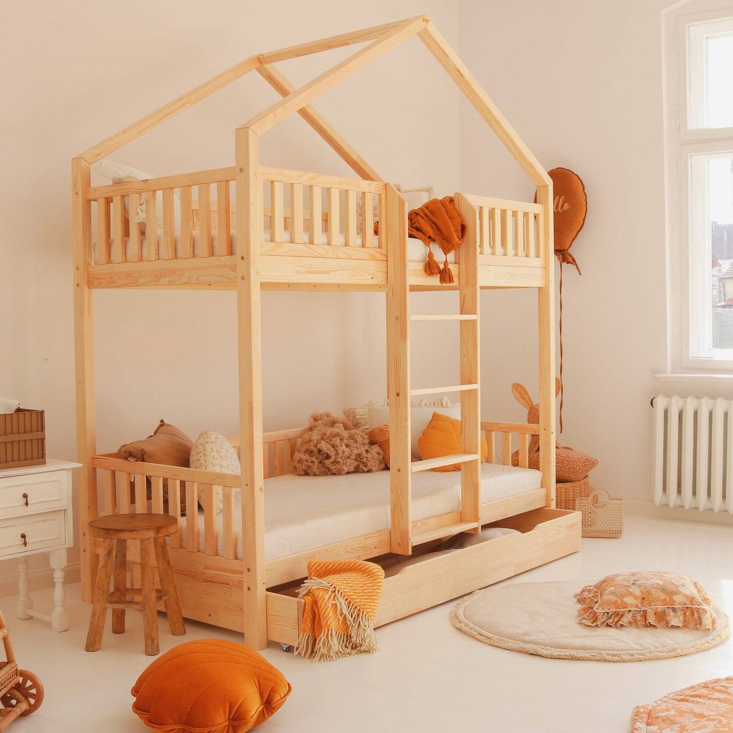Litera casita montessori cajón SEVILLA 90 X 190, de pino macizo - MINIPIU