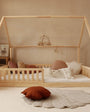 Cama casita montessori GRANADA 140 x 200 de pino macizo - MINIPIU