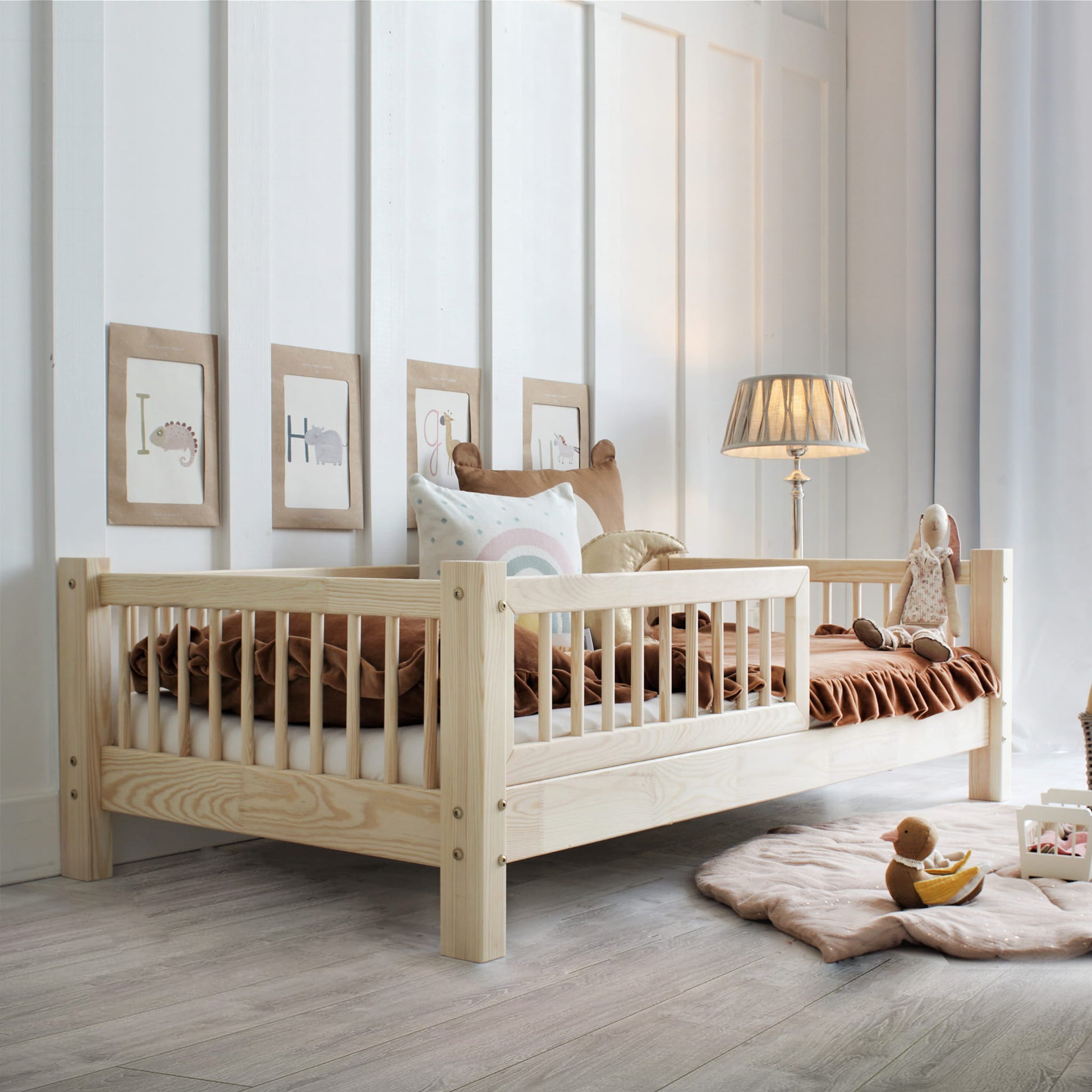 Cama montessori BILBAO de pino macizo MINIPIU