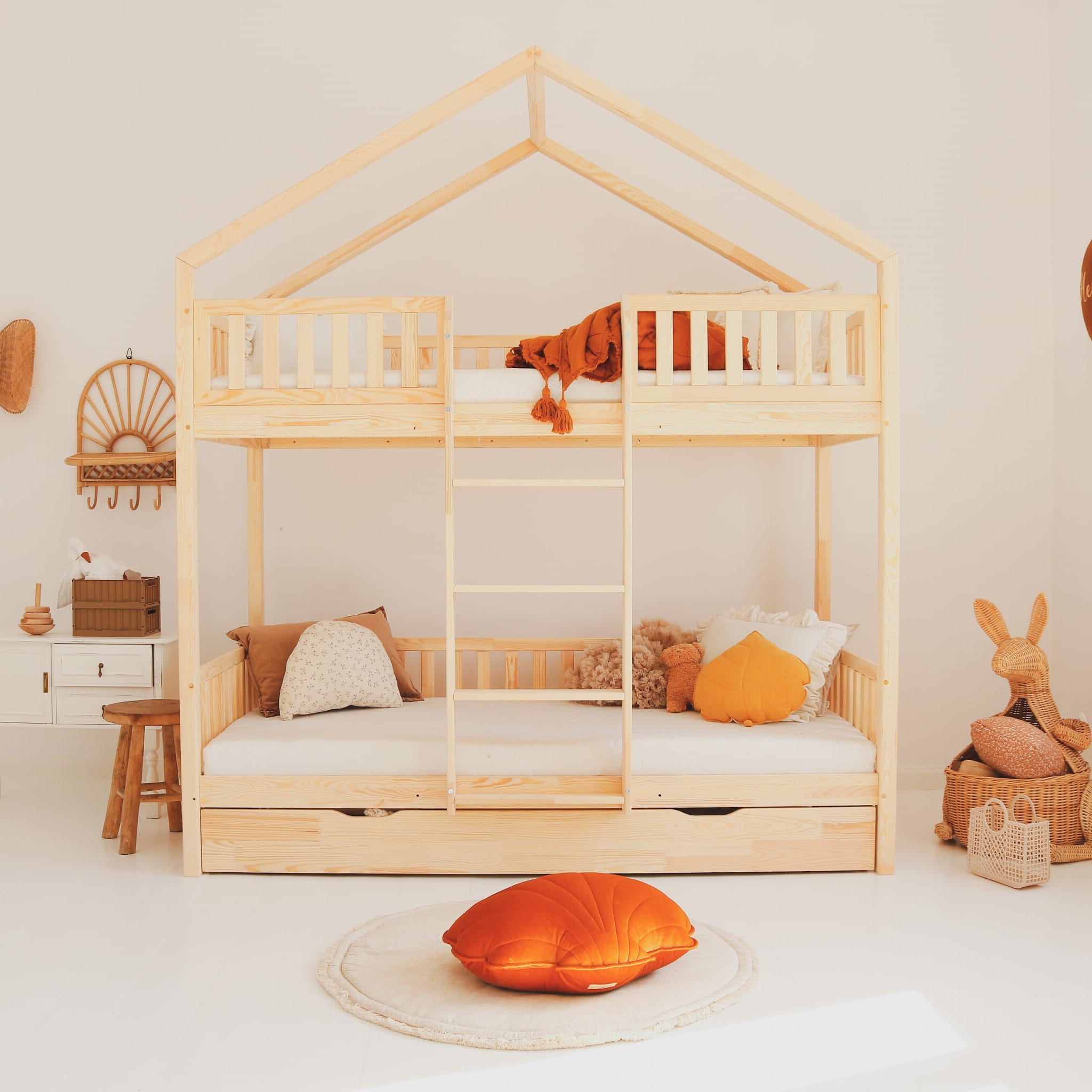 Litera casita montessori cajón SEVILLA 90 X 190, de pino macizo - MINIPIU