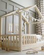Cama casita montessori BARCELONA 90 x 190 de pino macizo - MINIPIU