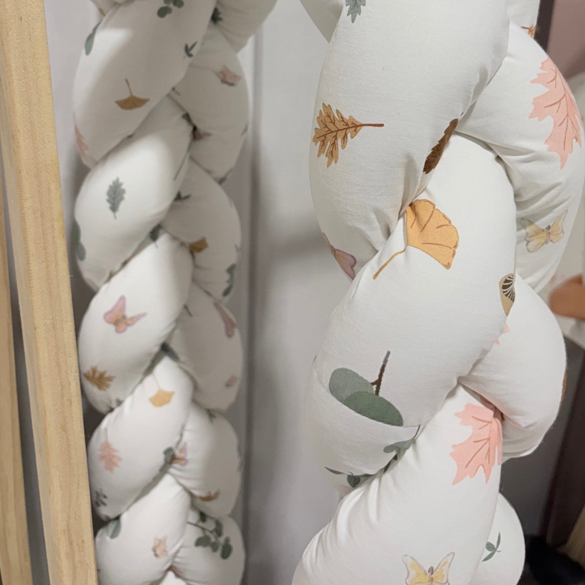 Trenza Protectora de Cuna y Cama en Algodón Flowers | Chichonera Artesanal - MINIPIU