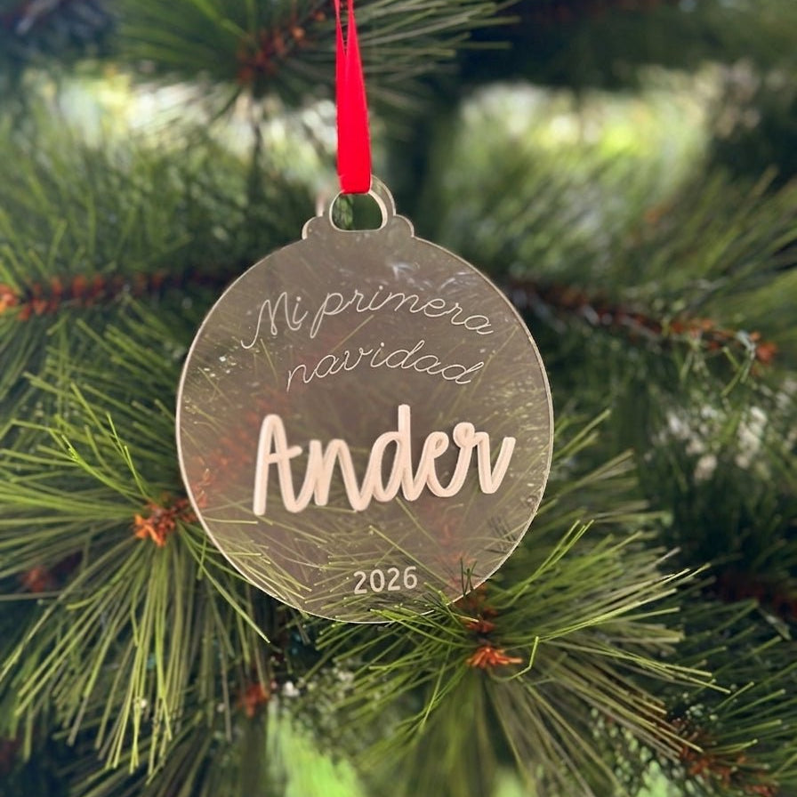 ADORNO NAVIDAD METACRILATO – MI PRIMERA NAVIDAD 2026 - MINIPIU
