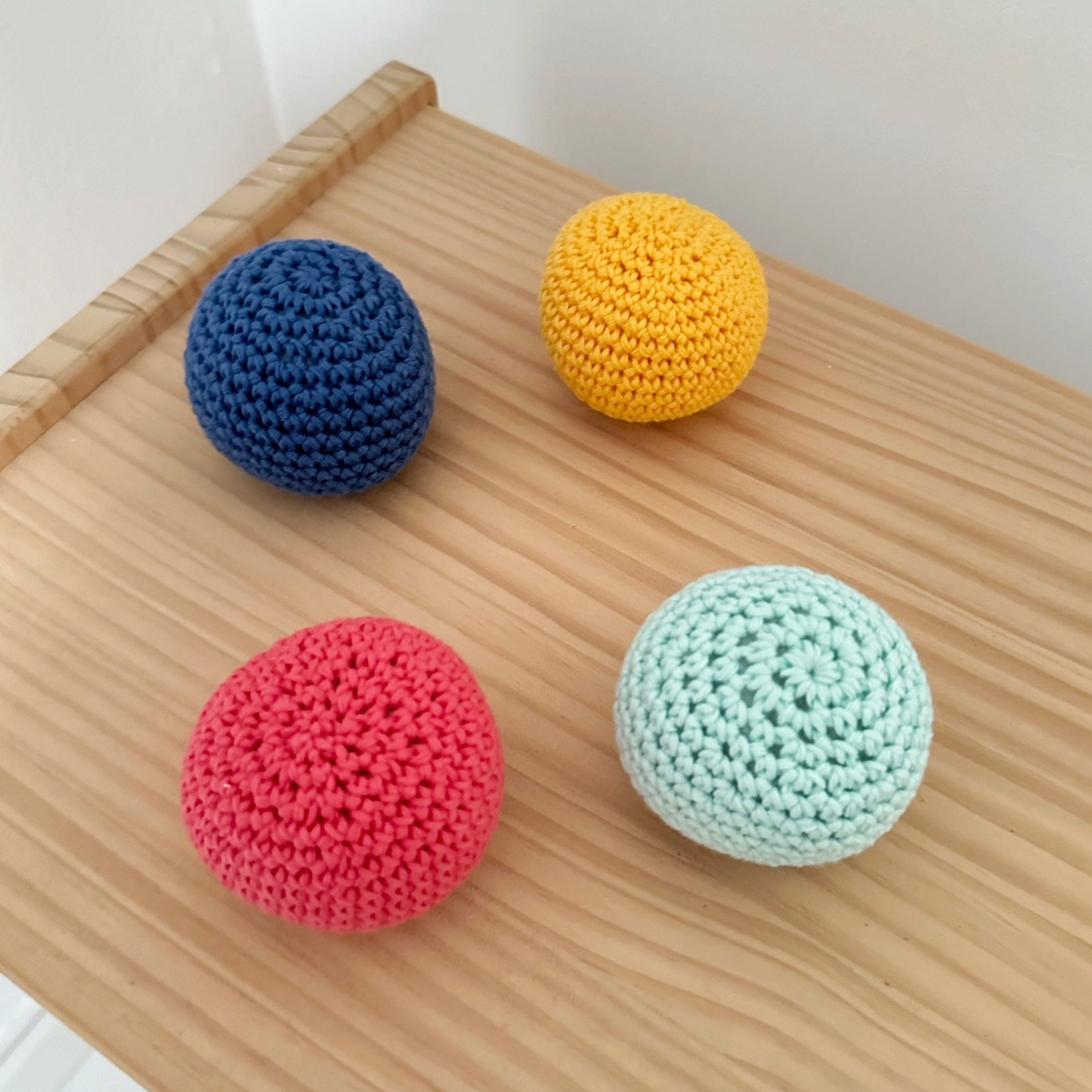 Pelota Sonajero Crochet - MINIPIU
