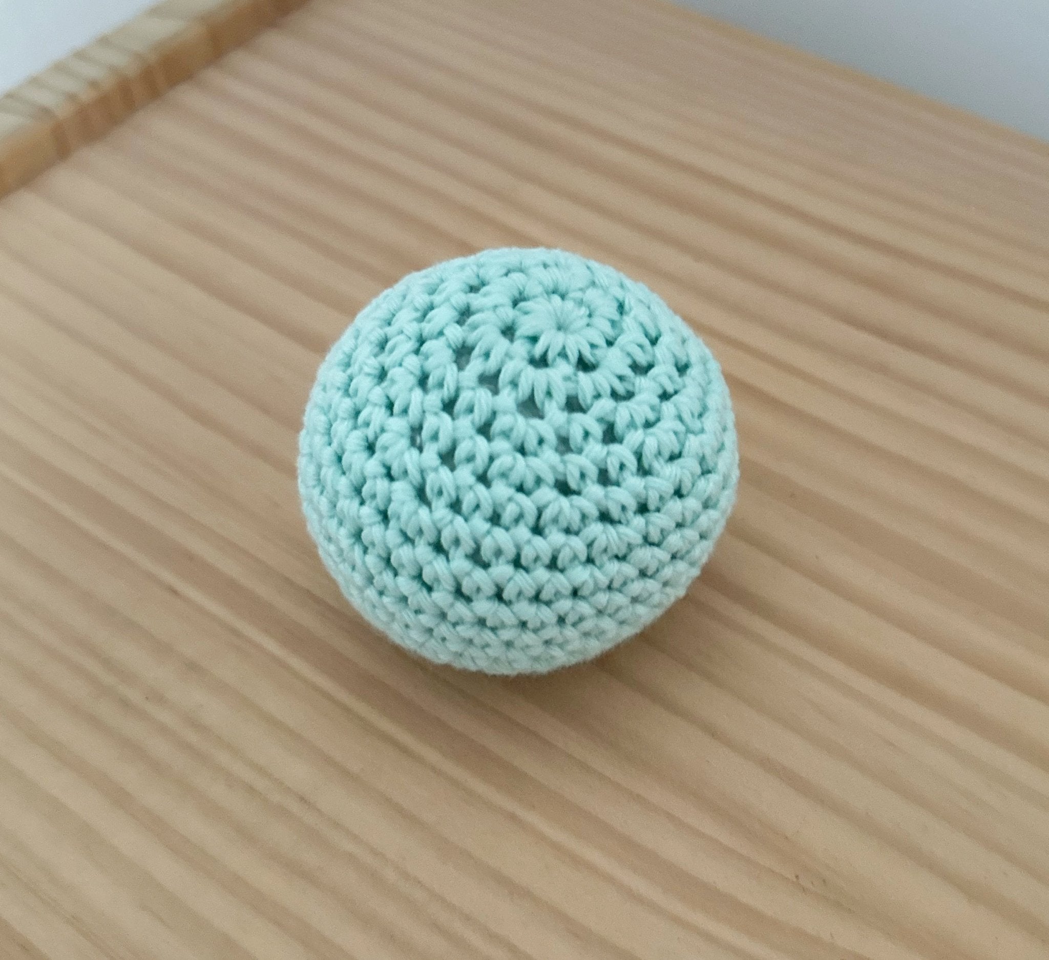 Pelota Sonajero Crochet - MINIPIU