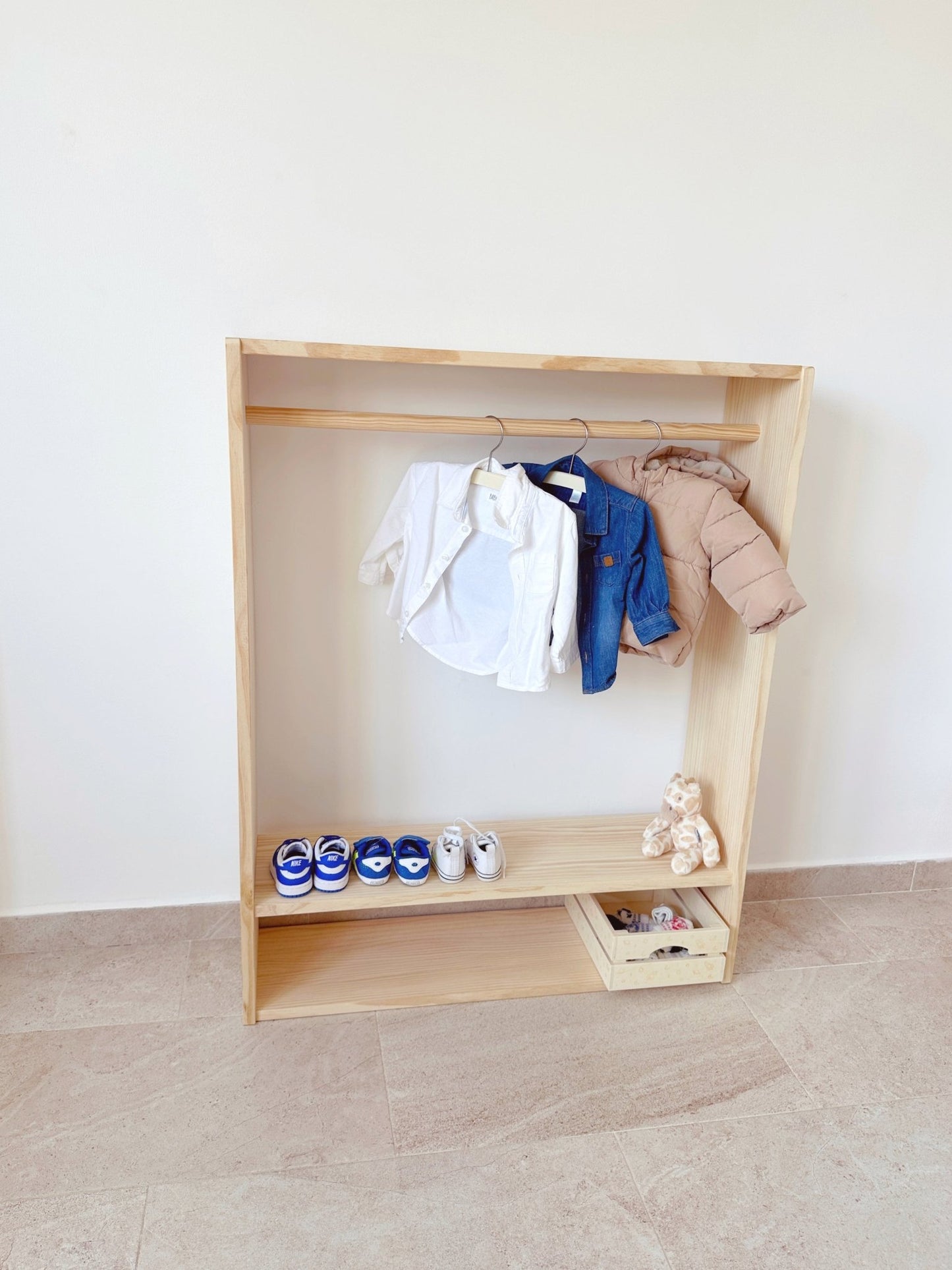 Armario Montessori Essential de madera maciza - MINIPIU