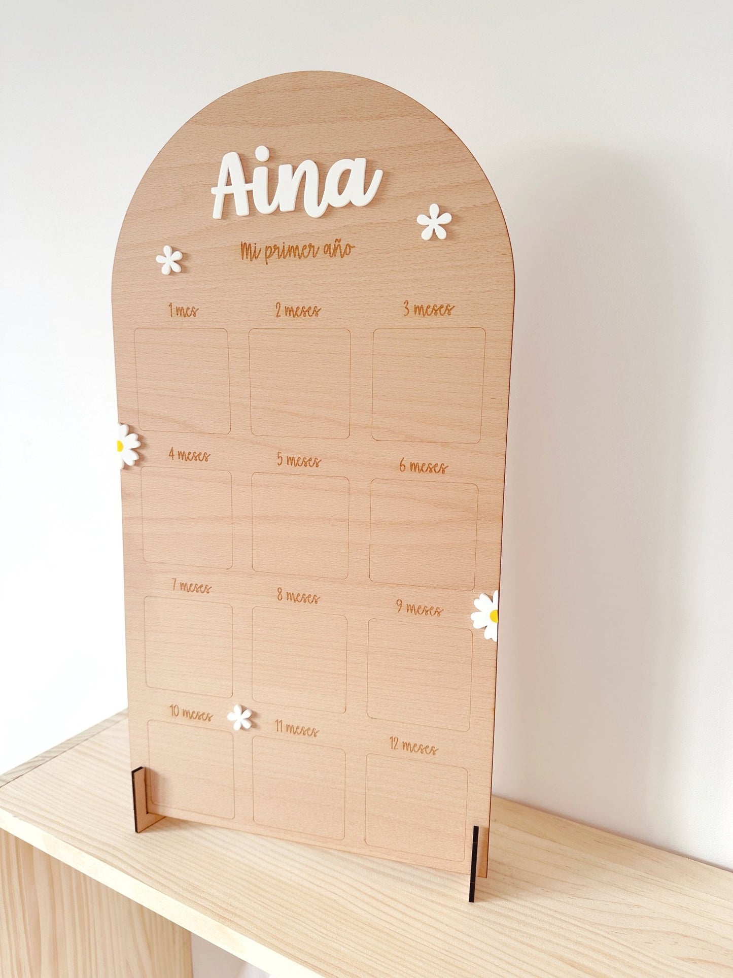 Mi primer año — Tablero de recuerdos personalizados flores - MINIPIU