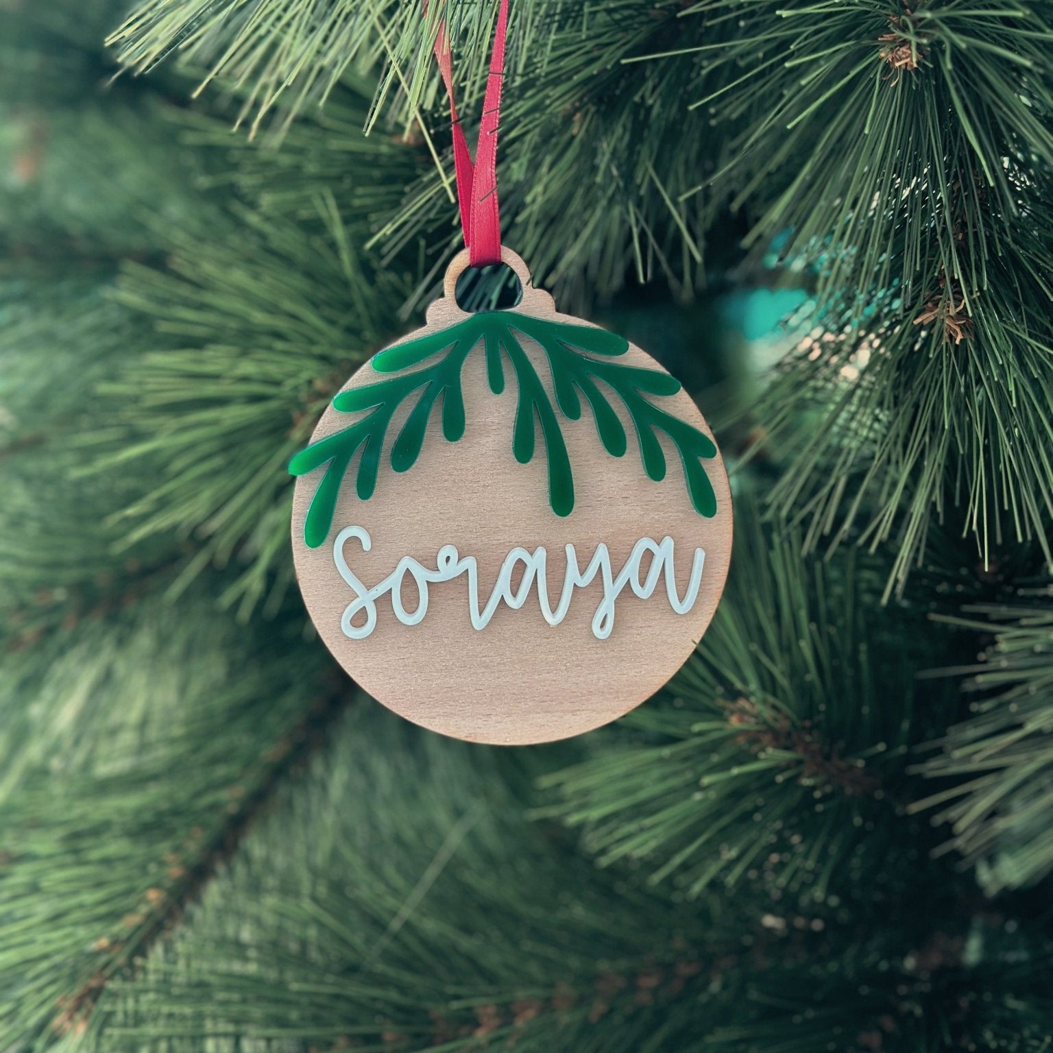 BOLA ADORNO NAVIDAD MADERA – RAMITAS - MINIPIU