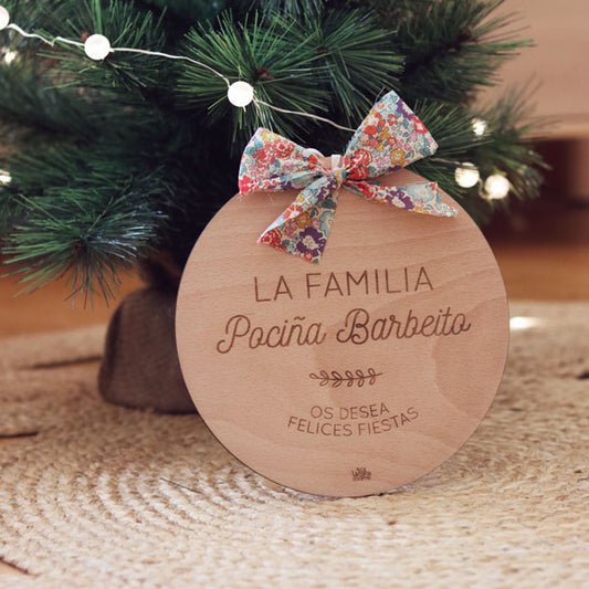 PERSONALIZED “HAPPY HOLIDAYS” PLAQUE