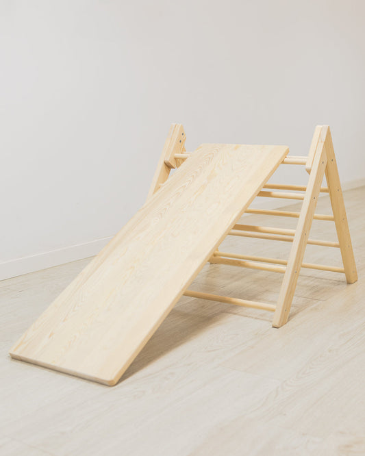 Pikler triangle | Montessori ladder