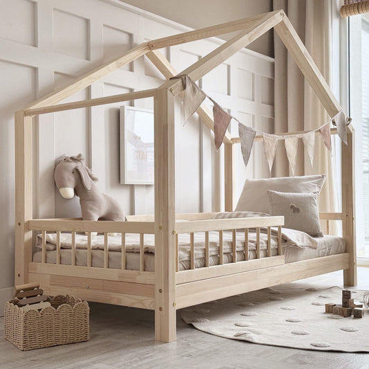 Cama casita montessori ALICANTE natural de pino macizo