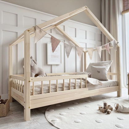 Cama casita montessori ALICANTE natural de pino macizo