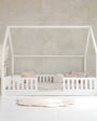 Cama casita montessori HUESCA 140 x 200 de pino macizo - MINIPIU