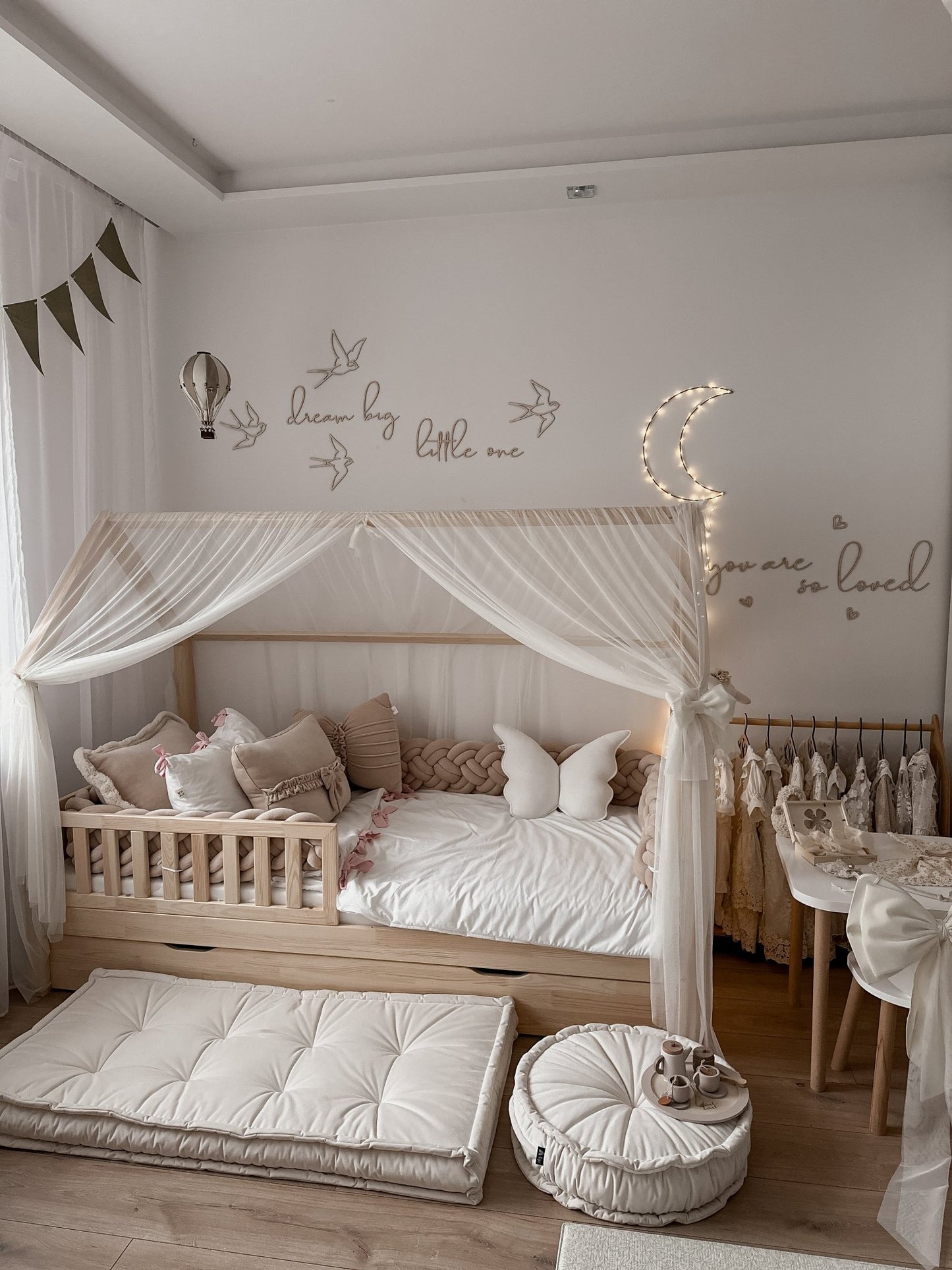 Cama casita montessori con cajón A CORUÑA · A MEDIDA - MINIPIU