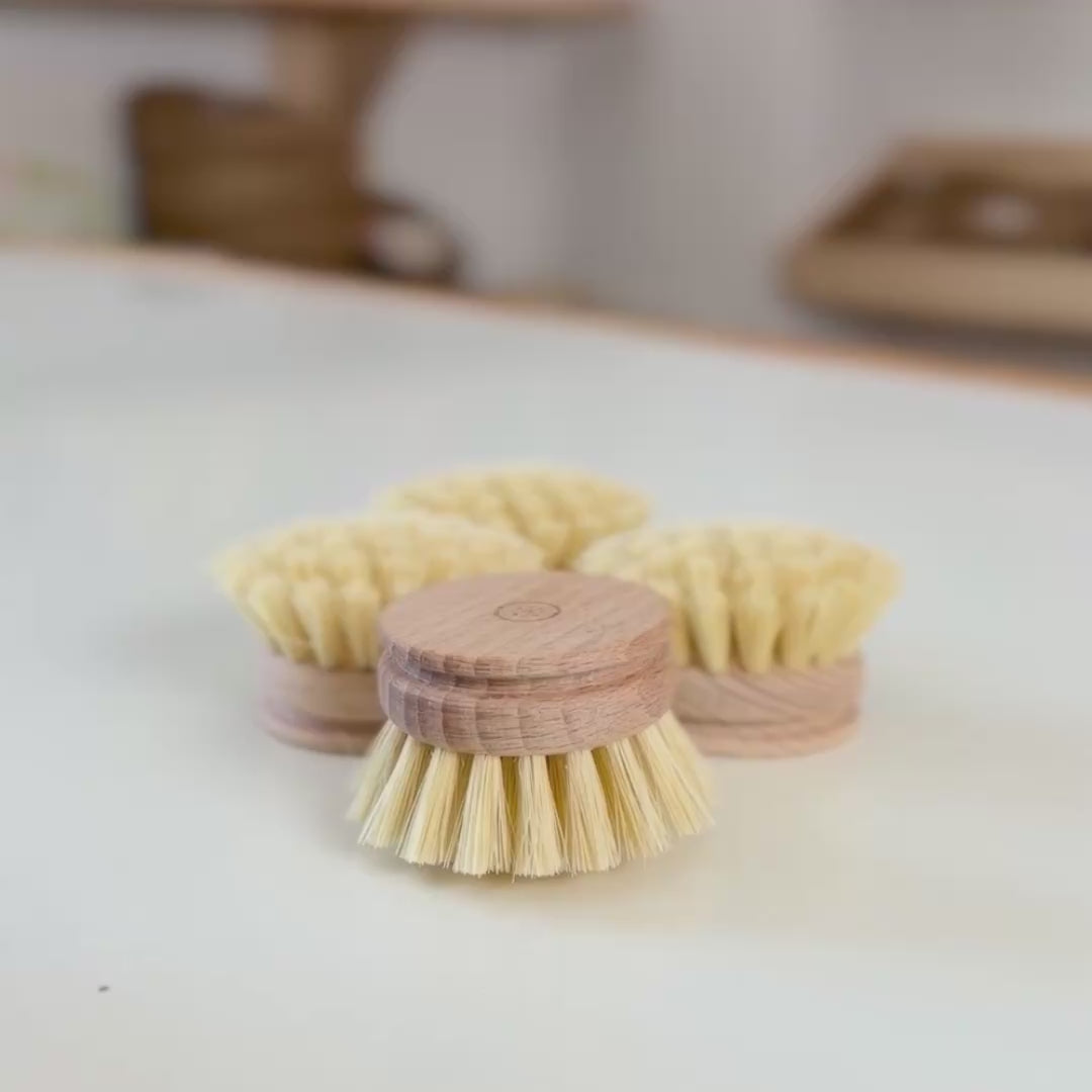 Vegetable bristle brush