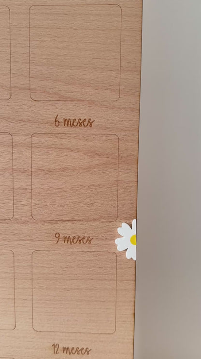 Mi primer año — Tablero de recuerdos personalizados flores