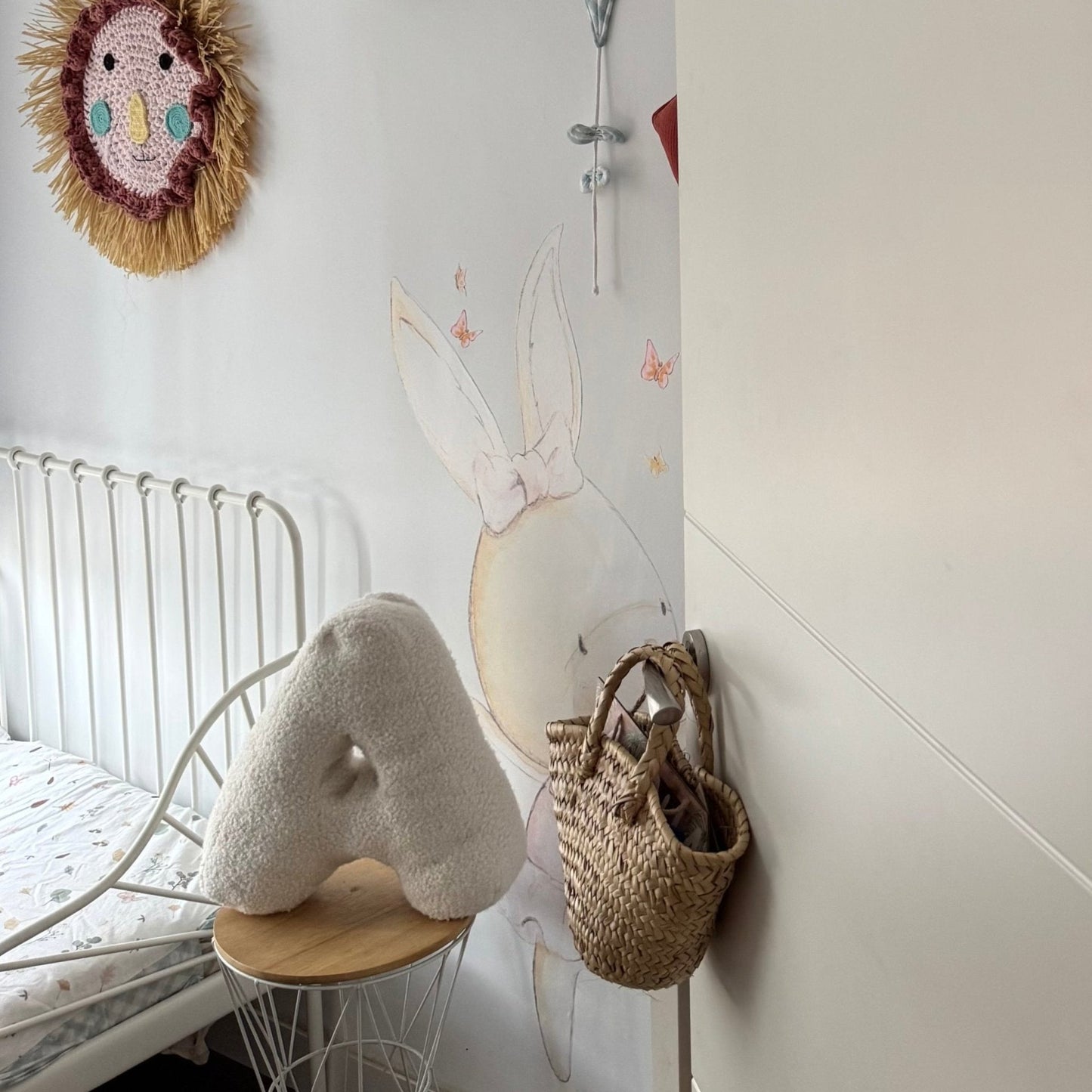 Cojín Letra Inicial Bouclé: Personaliza tu Espacio con Estilo - MINIPIU